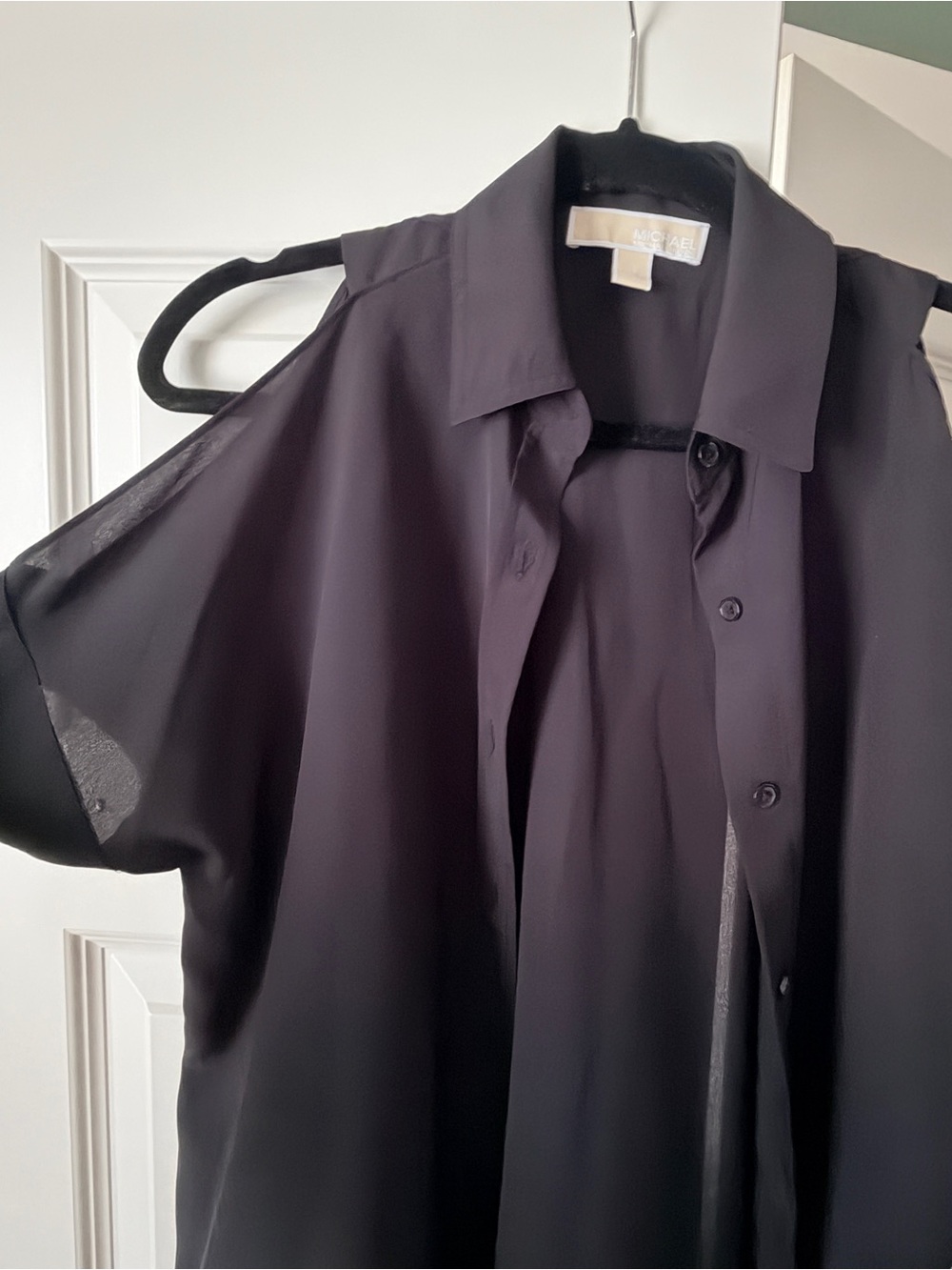 Michael Kors Sheer Women’s Black Short-Sleeve Cold Shoulder Button-Down Shirt